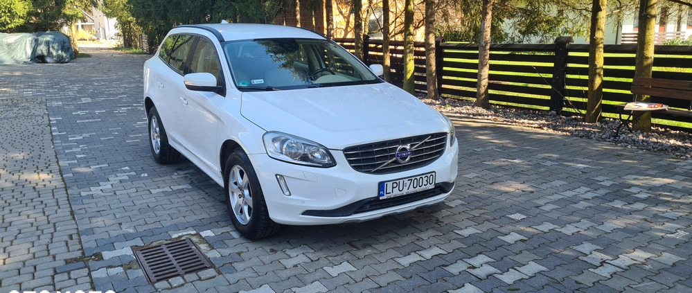 Volvo XC 60 cena 75900 przebieg: 226000, rok produkcji 2016 z Puławy małe 67